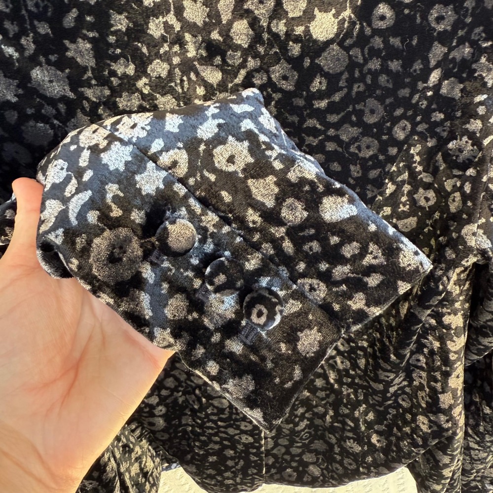 Anthropologie Elevenses Blazer Dress Jacket Lumi Velvet Velour Black Floral sz 4 - Picture 4 of 13